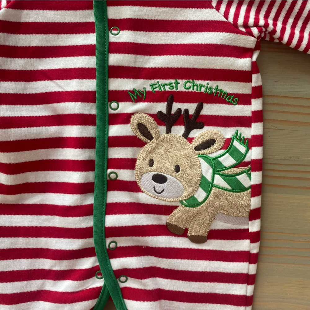 NWT Baby Boys Girls Red White Striped Footie Pajamas 6M - Picture 5 of 6